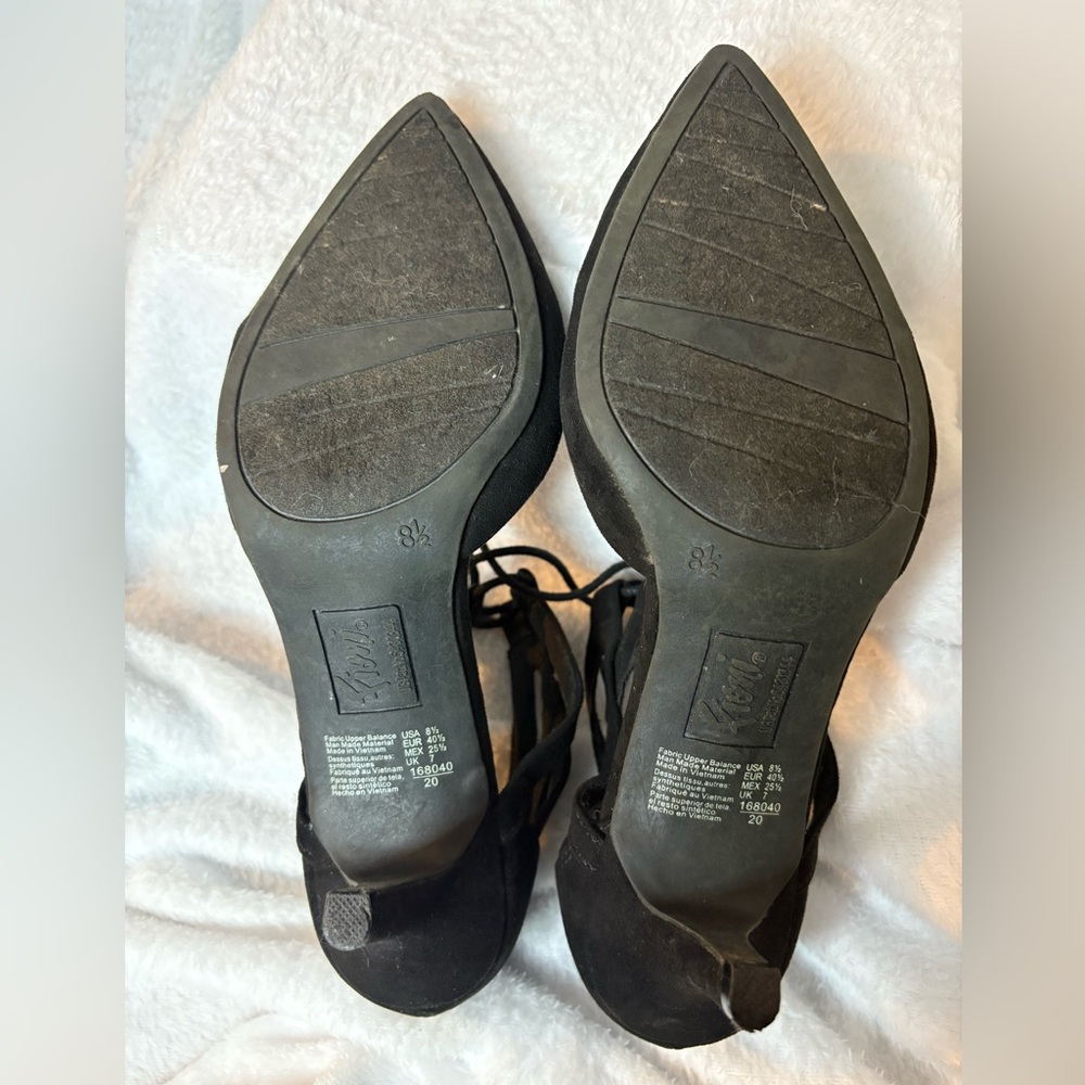 Fioni Women's Shoe KWEN STRAPPY Dress Kitten Heels Black Suede Size 8.5 - Picture 5 of 8